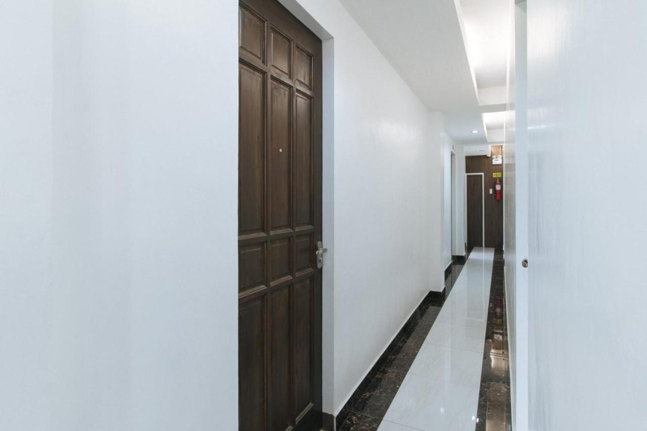 Reddoorz Near Iloilo International Airport Hotel Cabatuan Exterior photo