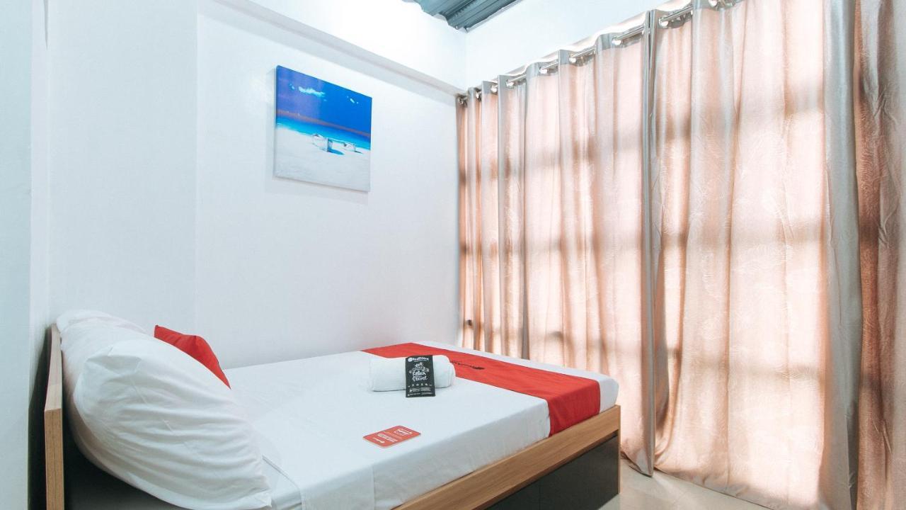 Reddoorz Near Iloilo International Airport Hotel Cabatuan Exterior photo