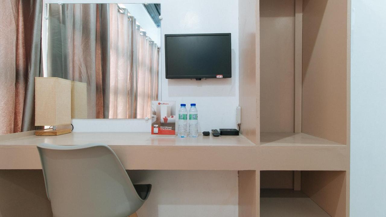Reddoorz Near Iloilo International Airport Hotel Cabatuan Exterior photo