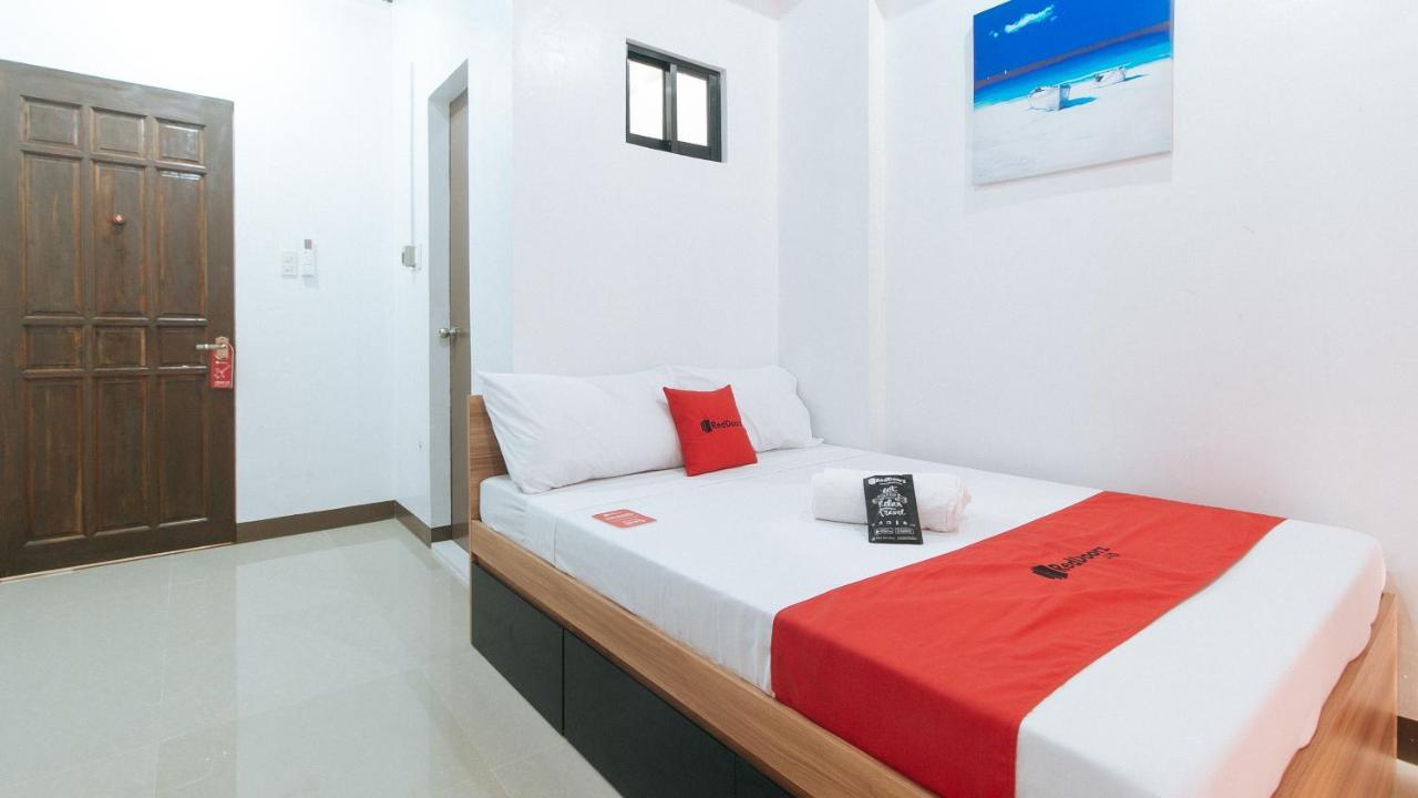 Reddoorz Near Iloilo International Airport Hotel Cabatuan Exterior photo
